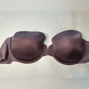 Victoria’s Secret Strapless Bra